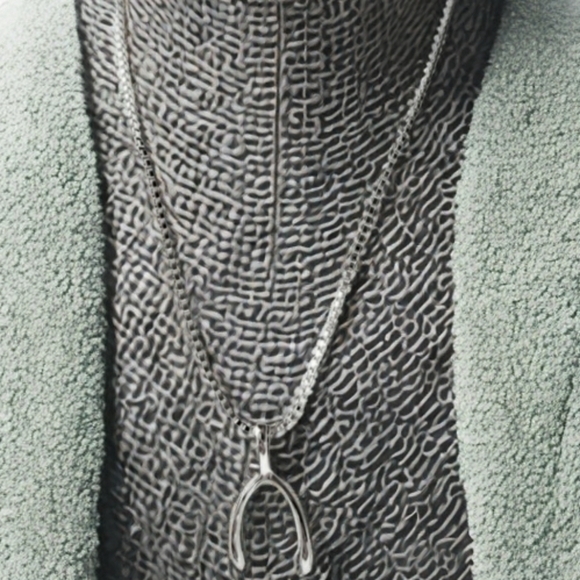 ANTHROPOLOGIE WISHBONE BOHO NECKLACE 2 - Picture 1 of 4